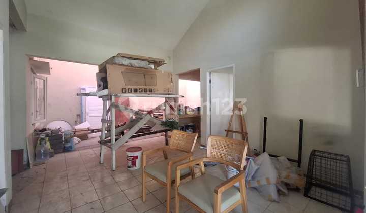 Rumah 1 Lantai Butuh Renov Banyak Sumba Kota Baru Parahyangan  2