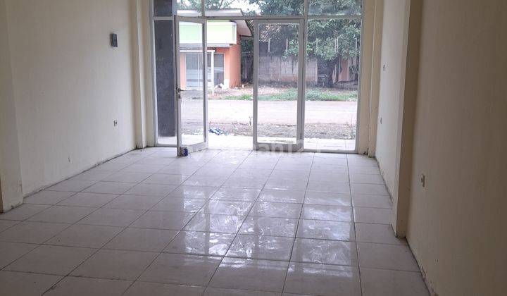 Ruko siap huni depan komplek perumahan 3