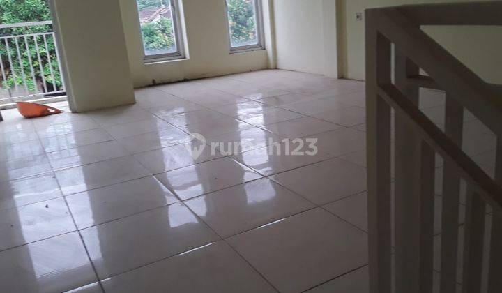 Ruko siap huni depan komplek perumahan 7