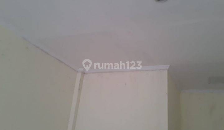 Ruko siap huni depan komplek perumahan 11