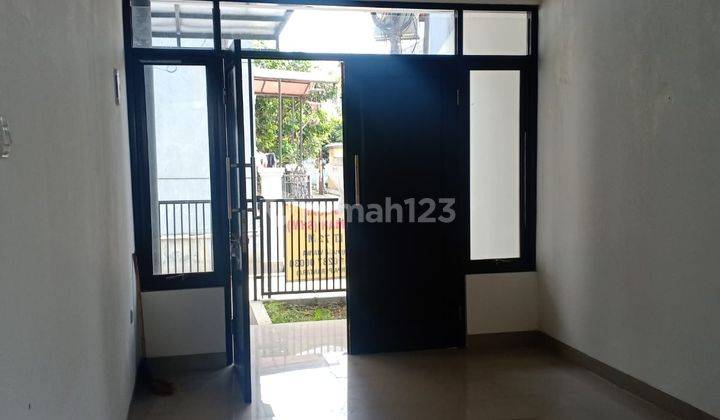 Di Jual Rumah Baru Minimalis Dekat Metro Margahayu Raya 2