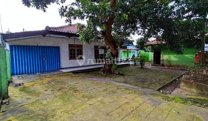 Rumah Tua Hitung Tanah di Jalan Gatot Subroto Km 4,5, Cibodas Tangerang 1