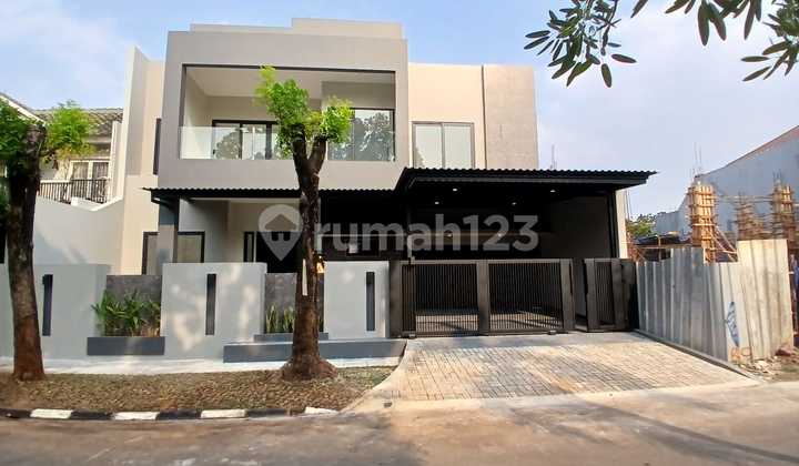 Rumah New Minimalis Modern Cluster Puspitaloka di Jalan Utama BSD City Tangerang