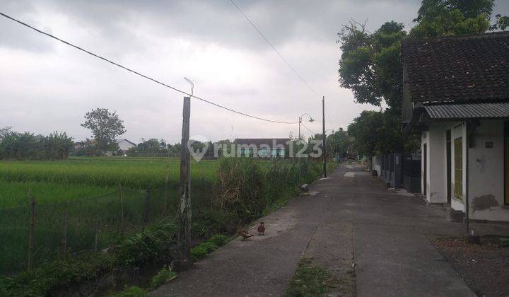 Dijual Tanah Selatan Bank Bri Berbah Jogjakarta Kode D.2614 1