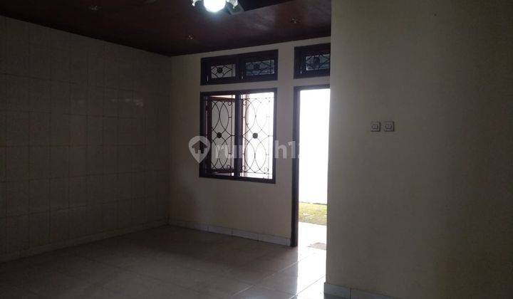 Disewakan Rumah Selatan Rspau Hardjolukito Jogjakarta Kode Dr.776  6
