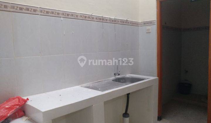 Disewakan Rumah Utara Jec Jogjakarta Kode Dr.795  14