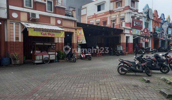 2 Unit Ruko Hoek Orlin Arcade 2 Boulevard Graha Raya