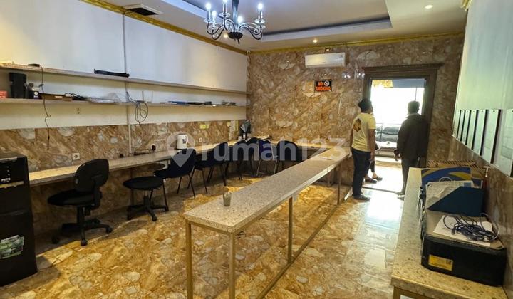 Super Murah Ruko 3 Lantai Lt 100 M2 Lb 250 M2 Boulevard Graha Raya