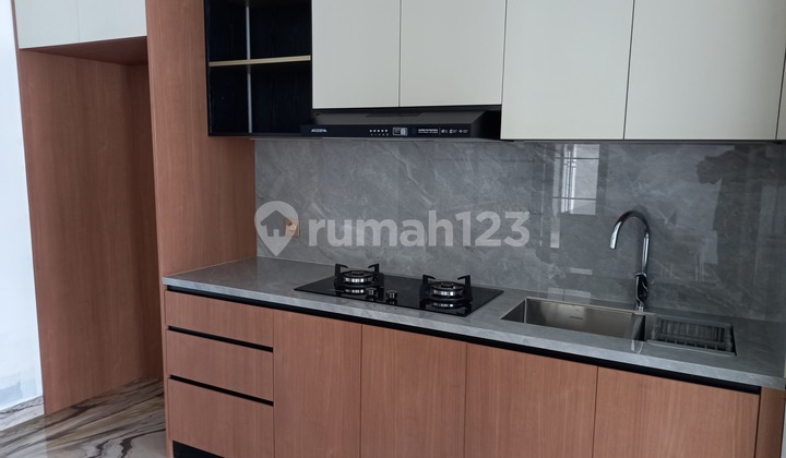 Affordable House Hook Brand New 2 Floors Nice Floor 236 m2 Sutera Victoria Alam Sutera 2