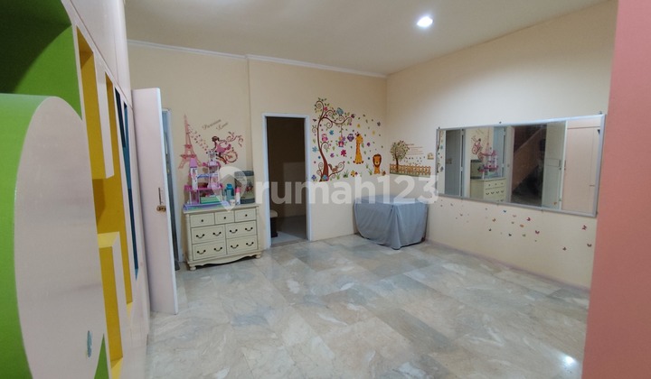 Rumah 2 Lt Bagus Lt 152 m2 Kebon Jeruk Baru Jakarta Barat