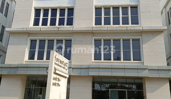 Collaboration with 2 Foresta Business Loft 5 Floors 310 m2 Land Area 1,310 m2 Building Area BSD City Collaboration with 2 Foresta Business Loft 5 Floors 310 m2 Land Area 1,310 m2 Building Area BSD City