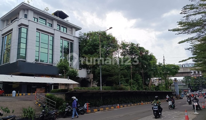 Gedung Kantor Lt 169 m2 Lb 600 m2 Samping ITC Fatmawati Jakarta Selatan