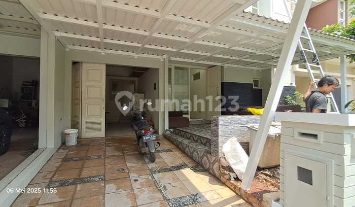 Cheap 2-Story House Good Floor 136 m2 Cluster Canary The Spring Summarecon Gading Serpong Tangerang