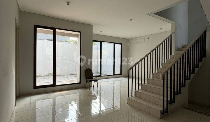 Rumah 2 Lt Bagus Lt 200 M2 Sutera Palmyra Alam Sutera 1