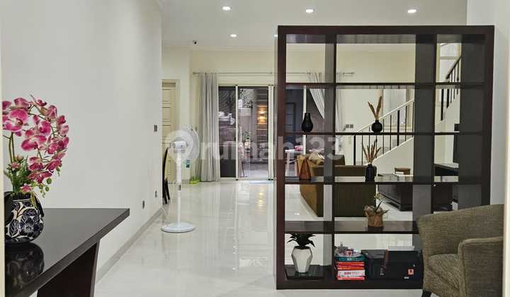 Murah Rumah 2 Lt Bagus Siap Huni Lt 250 M2 Cluster Scarlet The Spring Summarecon Gading Serpong