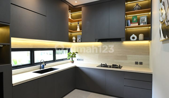 MURAH Rumah Bangunan Mandiri Baru Lt 344 m2 Kencana Loka BSD City  2