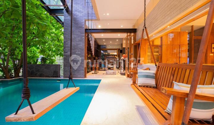 Luxury Corner House 600 Sq M Land Alam Sutera South Tangerang