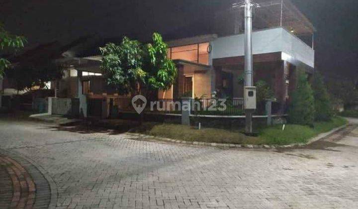 Rumah Modern Strategis Siap Huni di Atrani Residence Wagir Malang 2