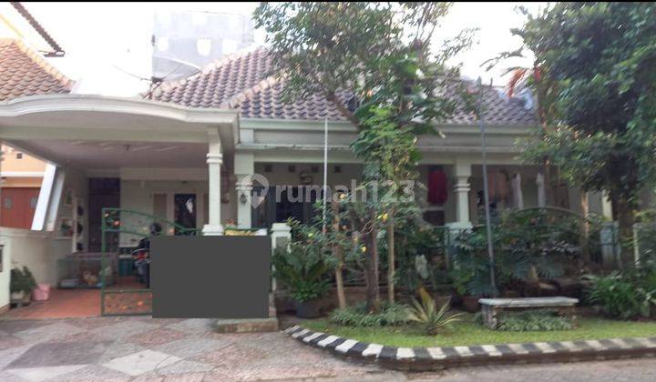 Edisi Bu Rumah Klasik Modern di Permata Jingga Malang 2