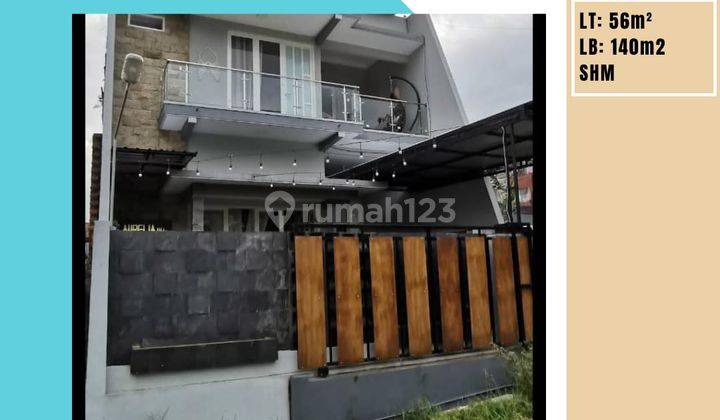 Villa Bagus 2 Lantai Luas Dan Terawat Lokasi di Pusat Kota Batu 1