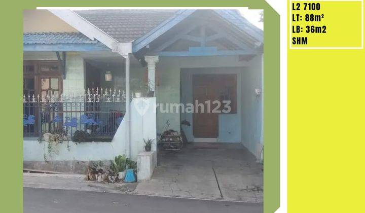 Rumah Second Siap Huni Bersih Di Perum Adimulyo Singosari Malang 1