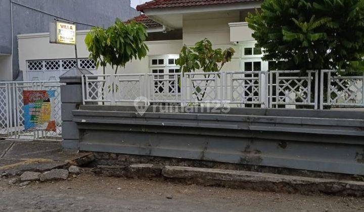 Rumah Bagus Luas Mewah View Pegunungan di Kota Batu  1