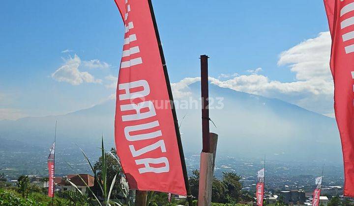 Rumah Nyaman Super Modern Strategis di Azura Hills Kota Batu 2