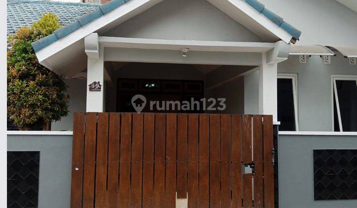 Rumah Cantik Modern Strategis Siap Huni di Karangploso Malang  1