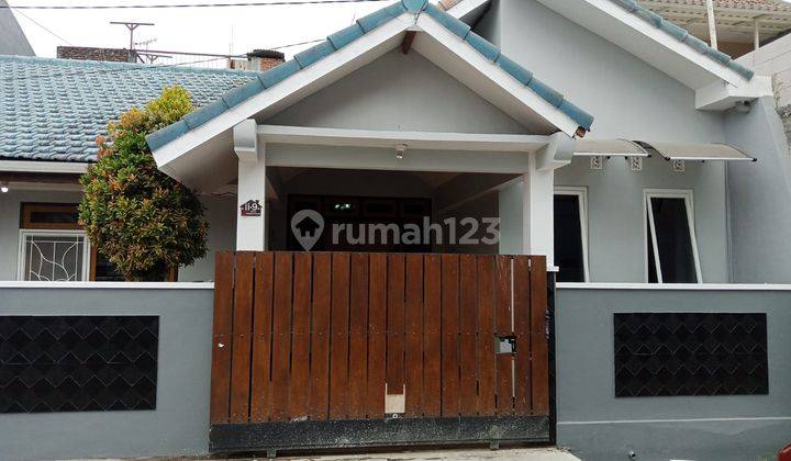 Rumah Cantik Modern Strategis Siap Huni di Karangploso Malang  2