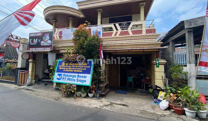 Rumah Besar Dipinggir Jalan Utama 3 Lantai Utk Usaha Di Kota Batu 2