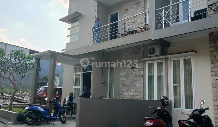 Rumah Modern Full Perabot Griya Asri Gondorejo Batu 2