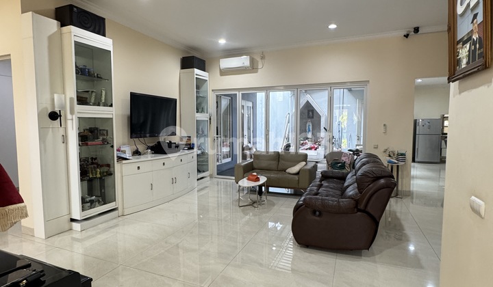 Bagus Rumah Cluster Emerald Pondok Hijau Golf Summarecon Serpong