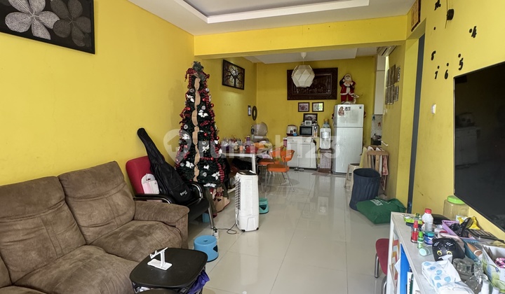 Murah 2.5 Lantai Boston Village Lokasi Depan Ruko Aniva Gading Serpong