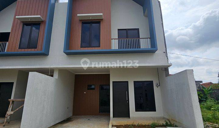 Rumah 2 Lantai Pinggir Jalan Raya Citayam Dekat Stasiun 1