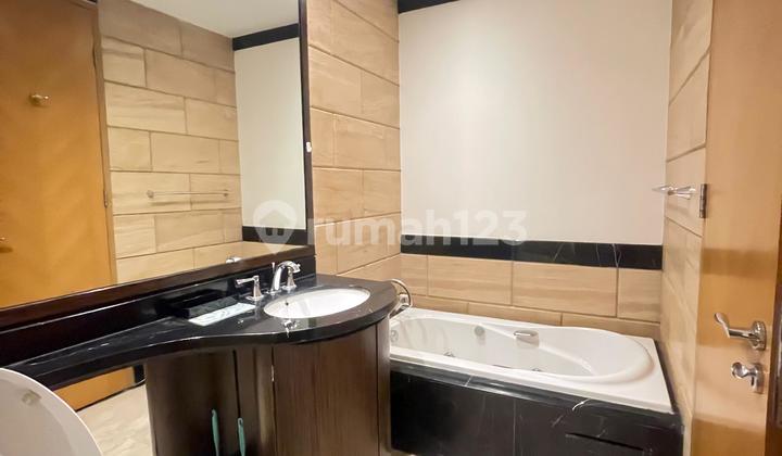 Dijual Apartemen Kempinski Furnished 2BR Uk126m² At Jakarta Pusat 2