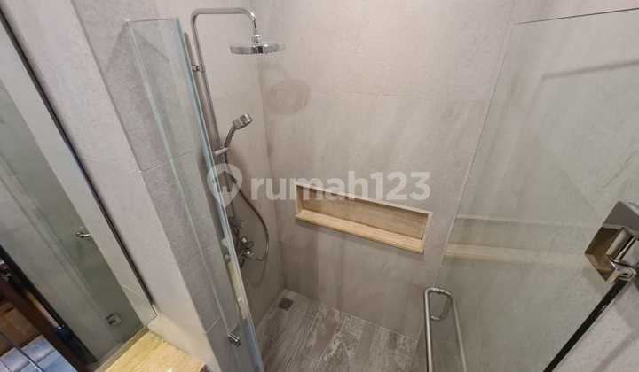 For Rent Residence 8 SCBD Senopati Apartment 1BR Size 76m2 in South Jakarta 2