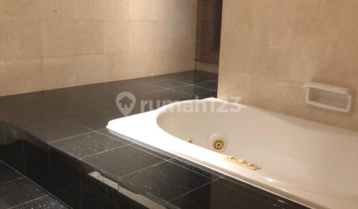 For Rent Sudirman Mansion Apartment 4br Size 476m2 Furnished in South Jakarta 2