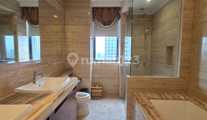 Disewa Apartemen District 8 Scbd 3Br Furnished Uk 179M Best View At Jakarta Selatan 2