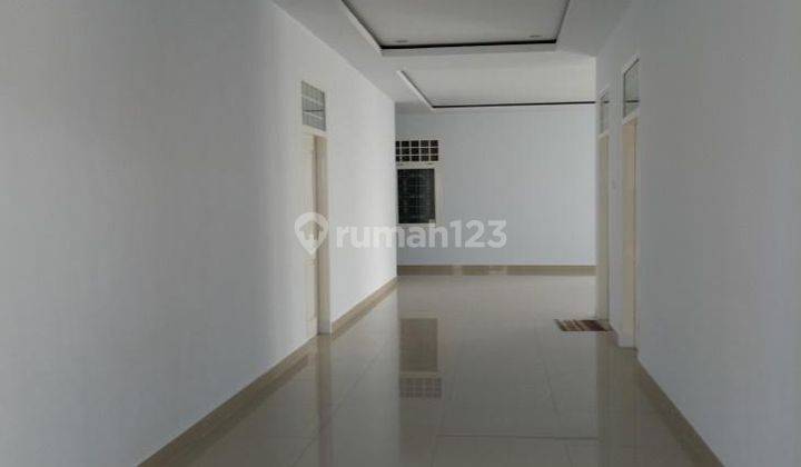 Rumah Cantik Siap Huni Lokasi Strategis Pusat Kota Mataram  2