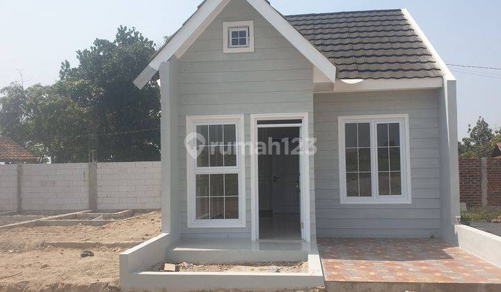 Rumah minimalis modern,di dekat tol soroja bandung