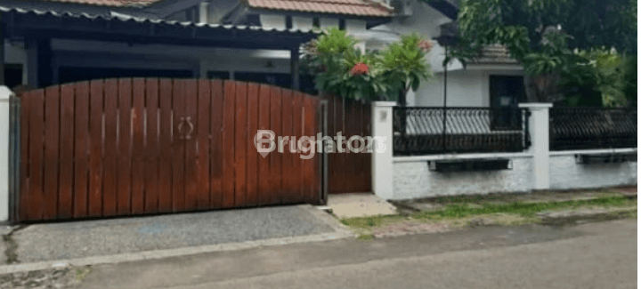 BARUK UTARA RUMAH SIAP HUNI TERAWAT BAGUS JARANG ADA ONE GATE 1