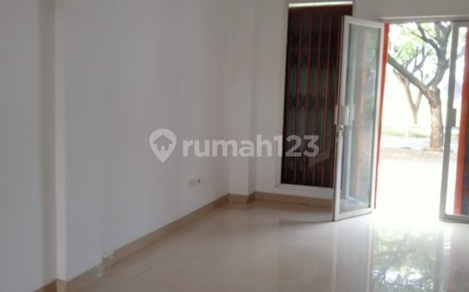 Ruko 2 Lantai, Lokasi Strategis Cocok Untuk Tempat Usaha 3