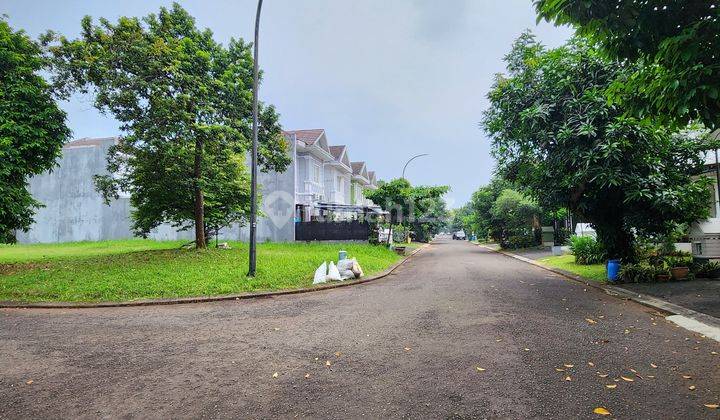 Tanah Hook sebelah Greenbelt di Perumahan Kota Wisata Cibubur.