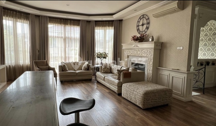 Rumah Mayang Pantai Indah Kapuk