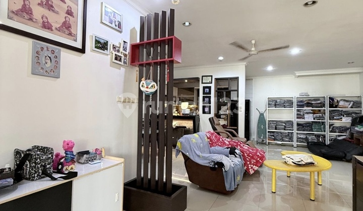 Rumah Kenari Golf Pantai Indah Kapuk 1