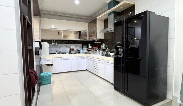 Rumah Kenari Golf Pantai Indah Kapuk 2