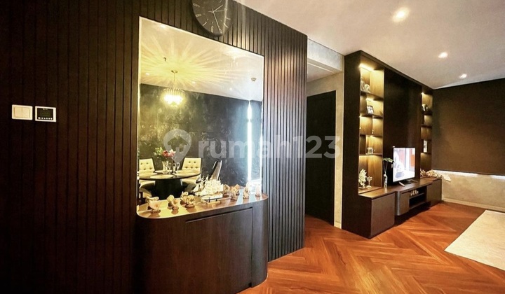 Apartemen Regatta Pantai Mutiara  2