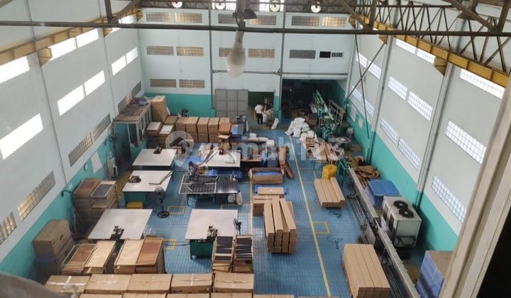 Gudang Tangerang Karang Anyar. Belakang Gedung Panjang