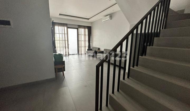 Rumah Taman Kencana Rapi 2