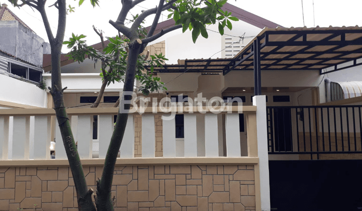 RUMAH 2 LANTAI DI KRIS KENCANA SURABAYA 1